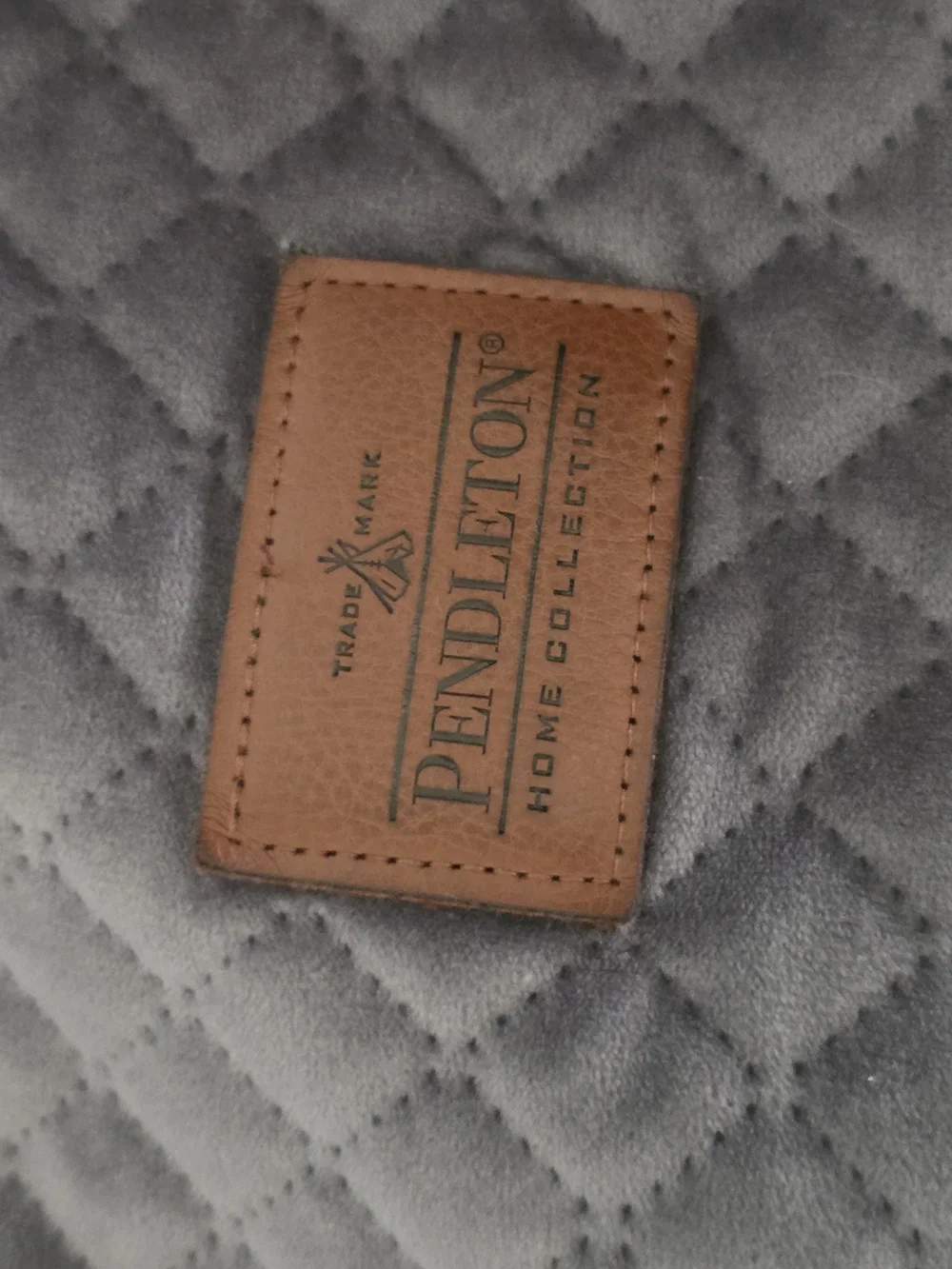 Pendleton Cooling Weighted Blanket Duvet Cover only 48”x72” Great Condition